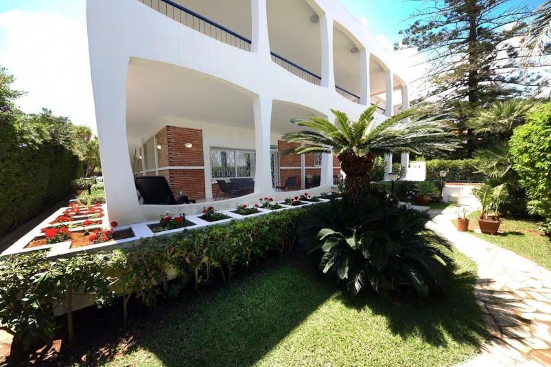 Villa Azzurra Beachfront Mondello - Палермо Екстериор снимка